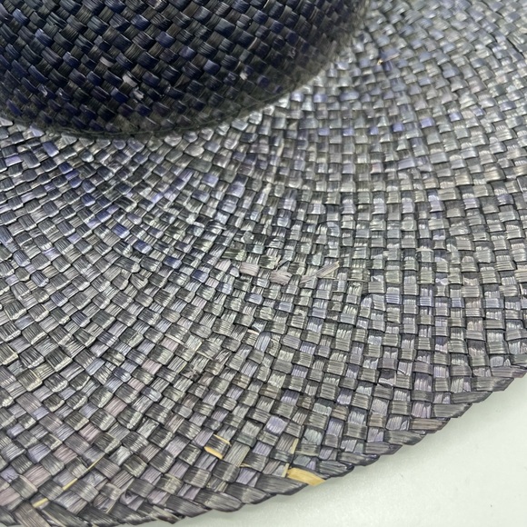 Elegant Black Woven Sun Hat - Picture 5 of 5